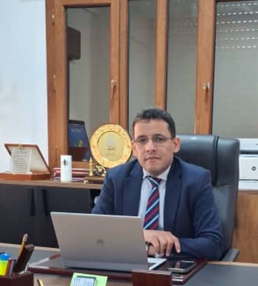 السيد/ د. نبيل عبد الجليل أبو جناح 